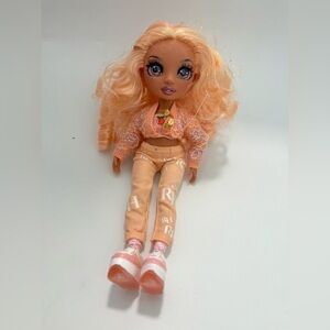 Rainbow High Georgia Bloom Fashion Doll With Peach Jeans Outfit Articulated 2020